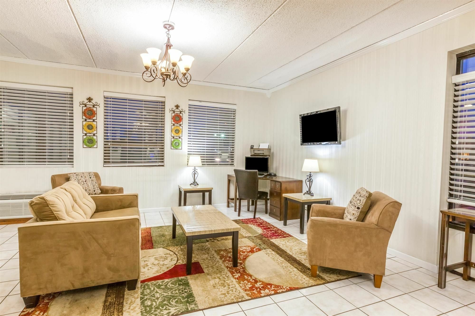 Days Inn Syracuse Восток Сиракьюс Экстерьер фото